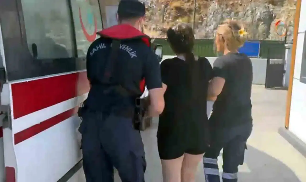 Fethiye açıklarında acil durum: Teknedeki hasta için zamanla yarışıldı