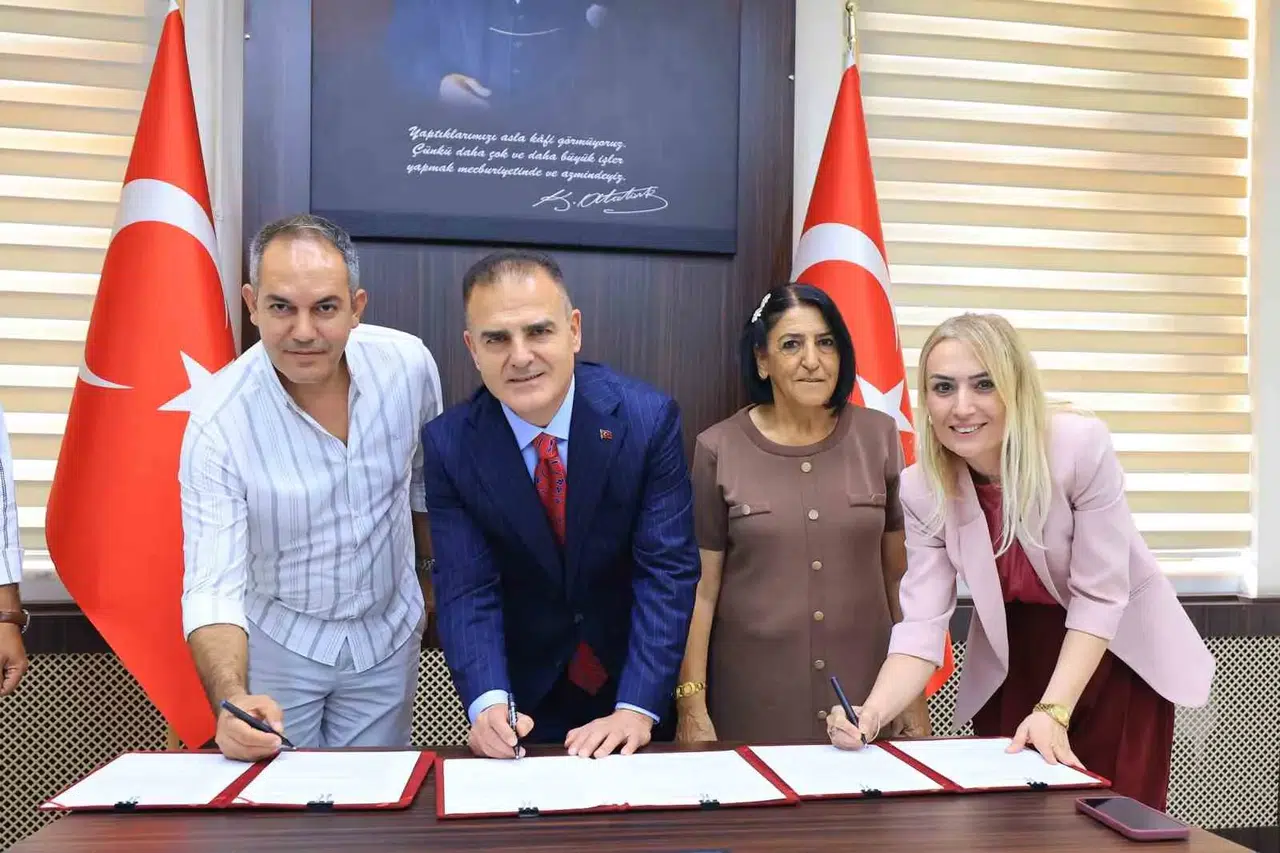 Düğerek’e Sağlık Yatırımı: Hayırsever Desteğiyle Modern Tesis Protokolü İmzalandı