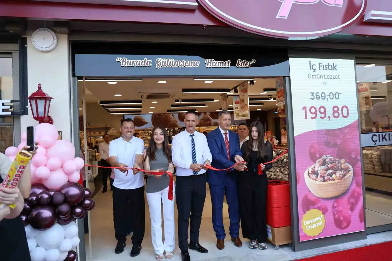 Küçük bir dükkandan dev bir zincire: Tuğba Kuruyemiş 133. durağında