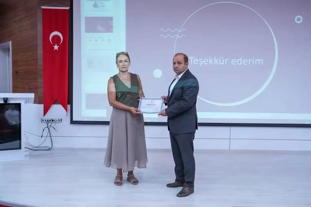 Manisa’da bağımlılıkla mücadelede aile merkezli yeni yol haritası: Vaka toplantısında kritik başlıklar masadaydı