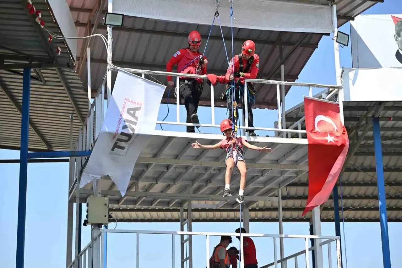 17 Ağustos’un acı hatırası Manisa’da eğitimle yaşatılıyor: Afete karşı tam donanımlı hazırlık