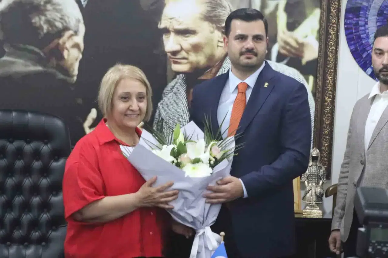 AK Parti'den Menderes hamlesi: İlkay Çiçek kapıyı aşındırdı ama onay çıkmadı