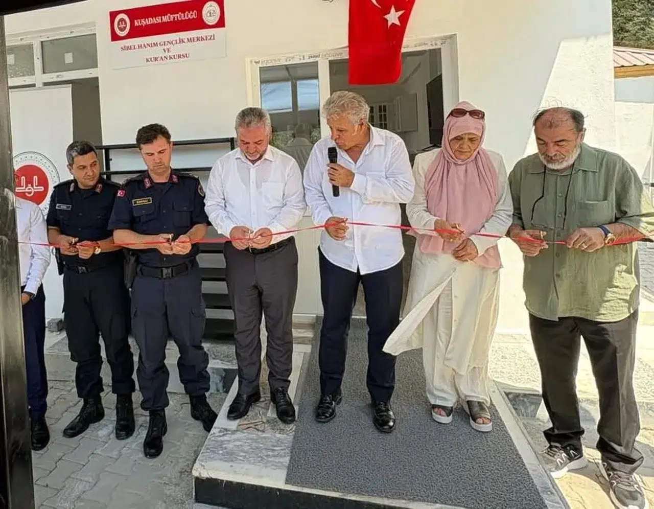 Kuşadası’nda anlamlı yatırım: Manevi değerlerin yeni adresi kapılarını açtı