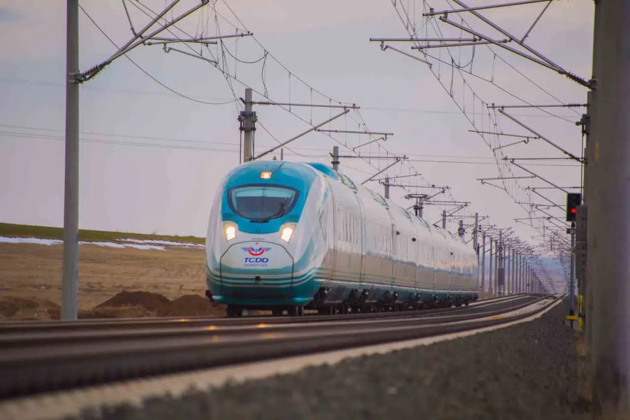 Denizli’den yola çıkacaklara kötü haber: Tren biletlerine zam geldi