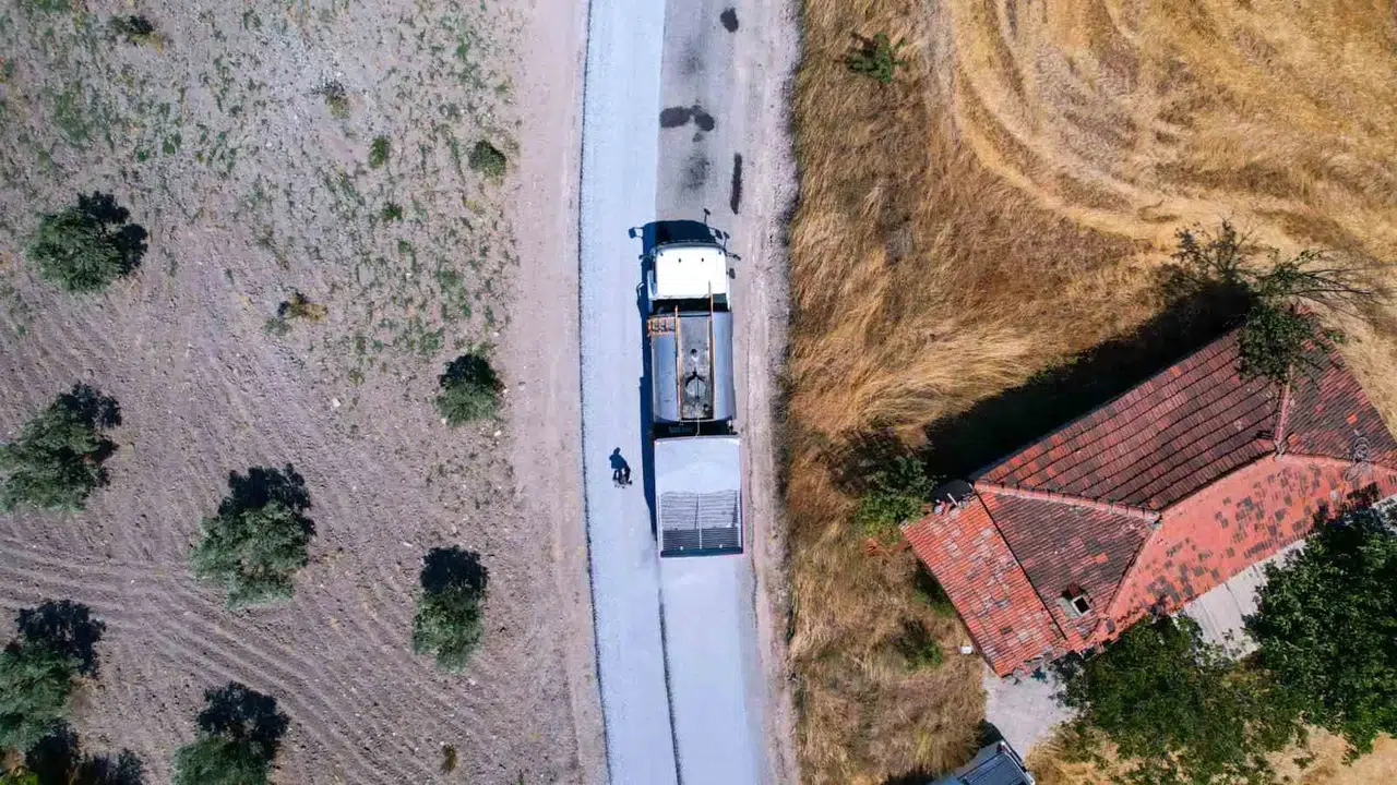 Soma’nın yol ağında dev yenileme: Beyce hattında asfalt seferberliği