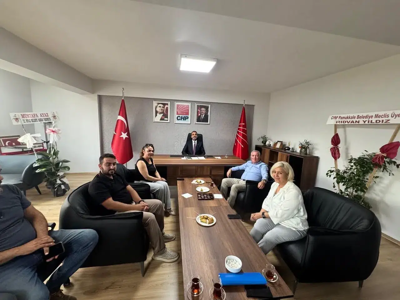 Başkan Kepenek’ten CHP Denizli’ye anlamlı ziyaret: Baba ocağında istişare mesaisi