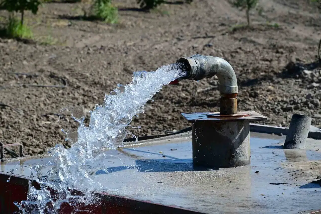 Manisa'da tarımın can damarı açıldı: 2 bin 500 dönümlük arazi suya kavuşuyor