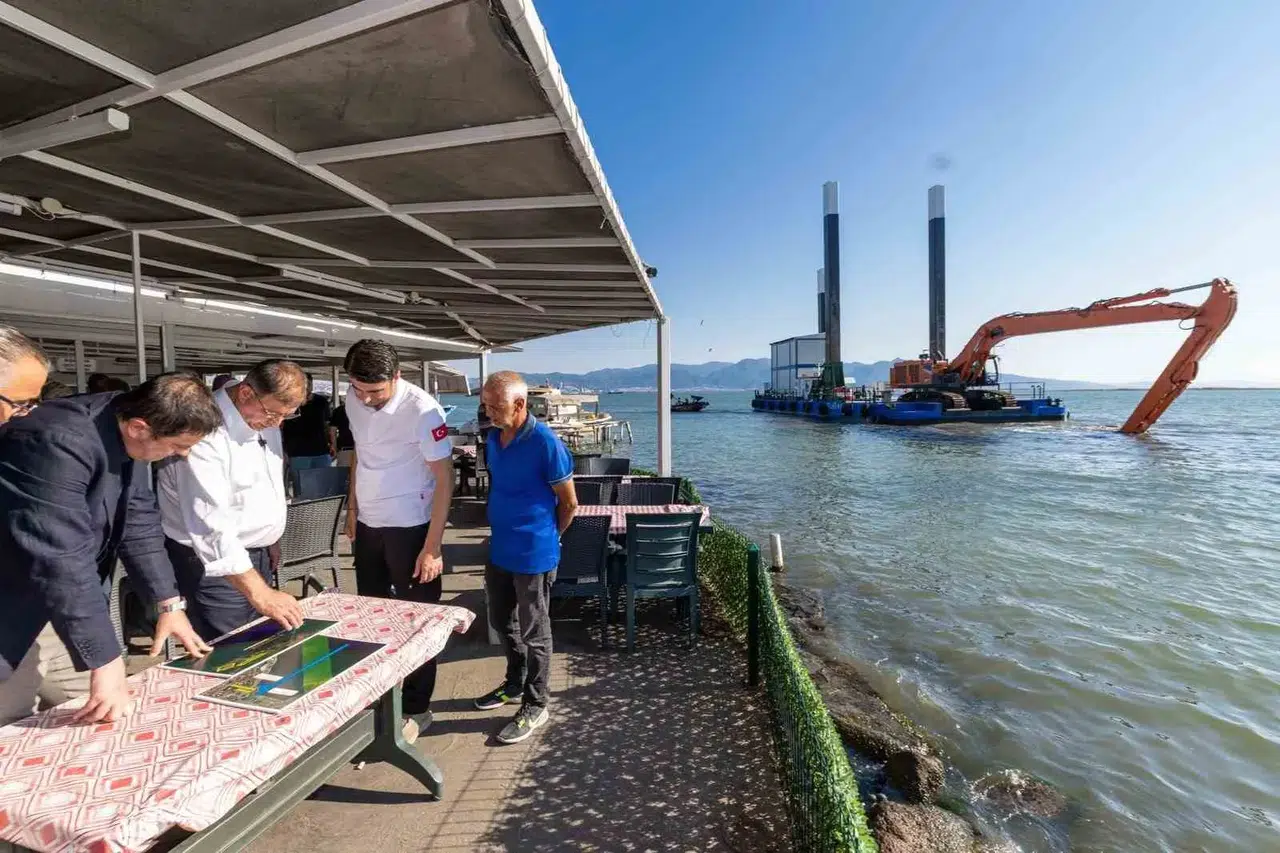 İzmir’in altyapısında 4,6 milyar liralık dev hamle: 30 ilçede eş zamanlı değişim