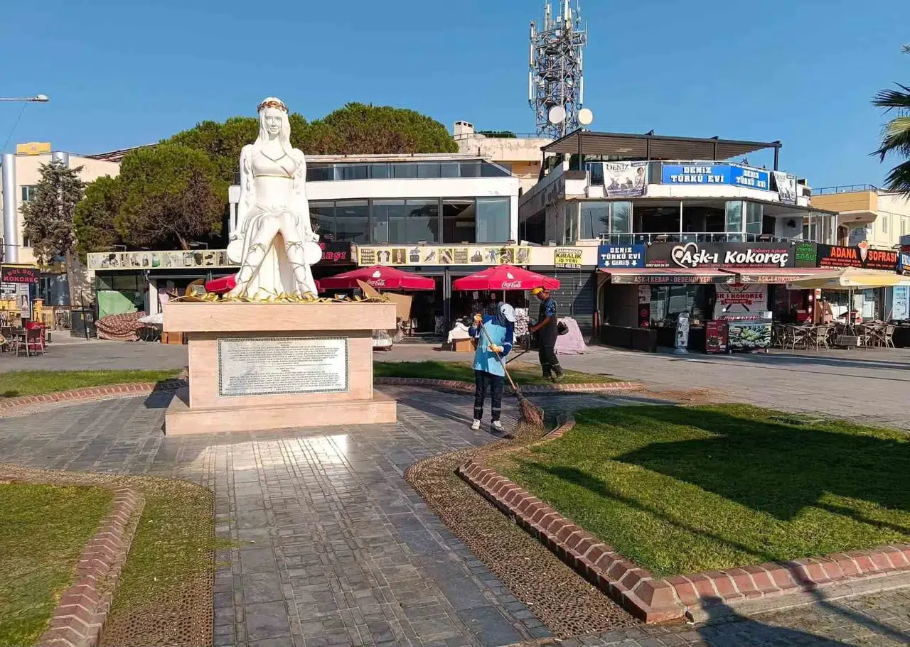 Didim’de estetik dokunuş: Parklar ve sahiller yaza hazırlanıyor