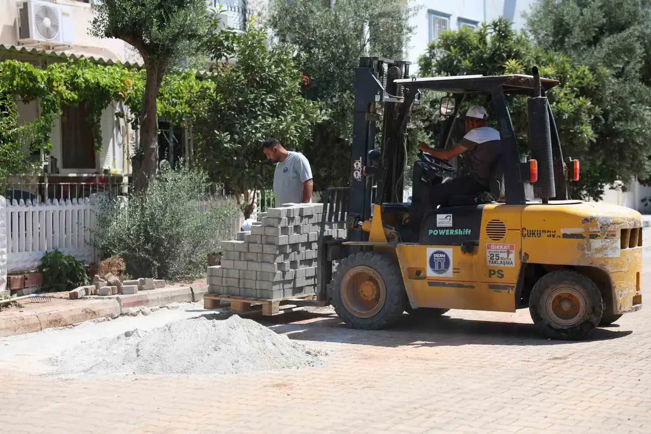 Didim’de ulaşım seferberliği: Yollar yenileniyor, konfor artıyor