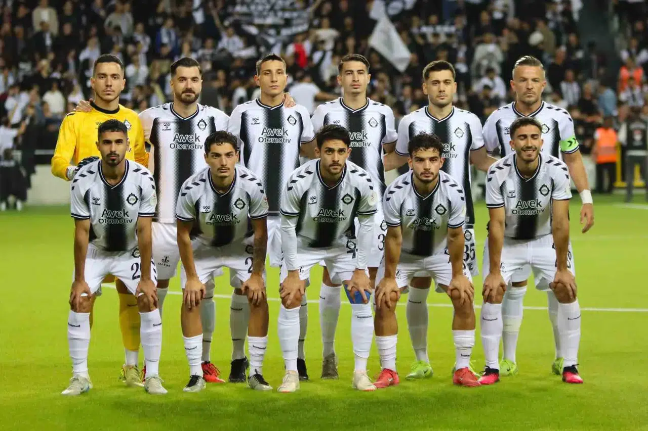 Altay'da yolun sonu: Başkan Kanlı havlu attı, kulüp kayyıma devrediliyor