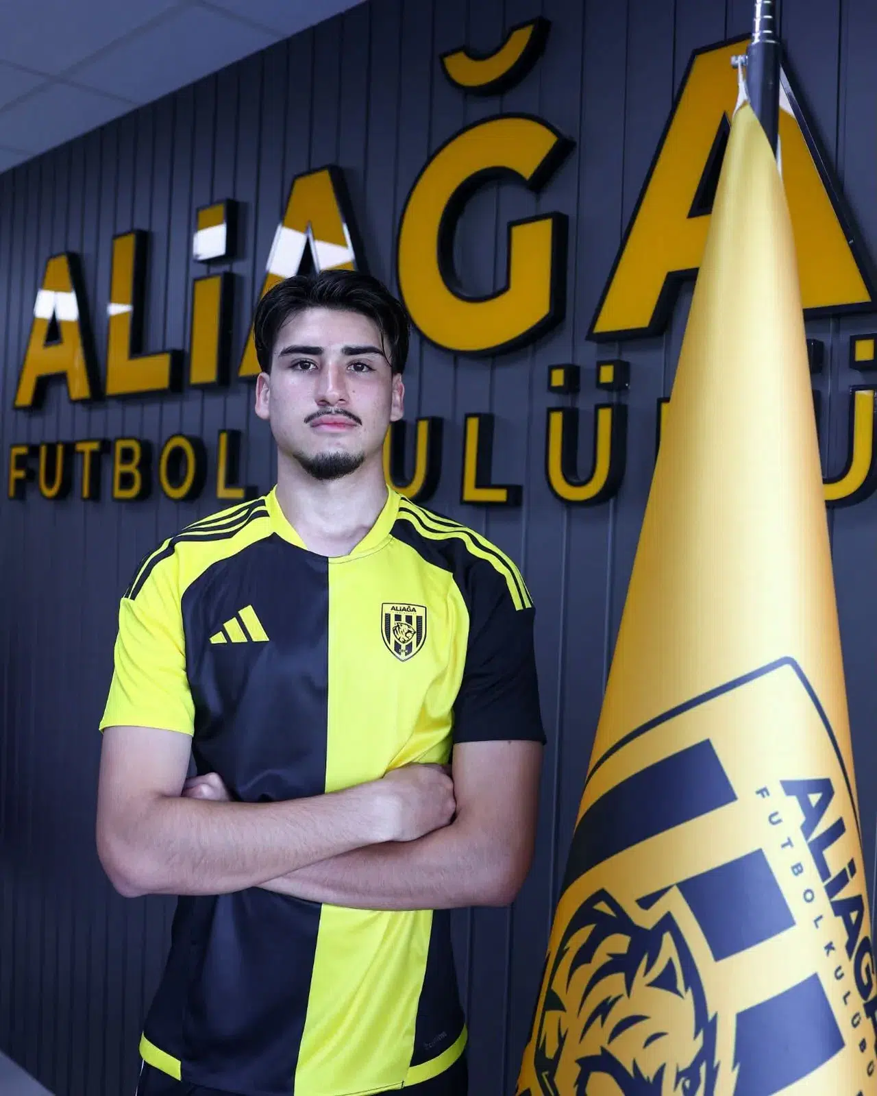 Aliağa FK orta sahaya İngiltere patentli takviye yaptı
