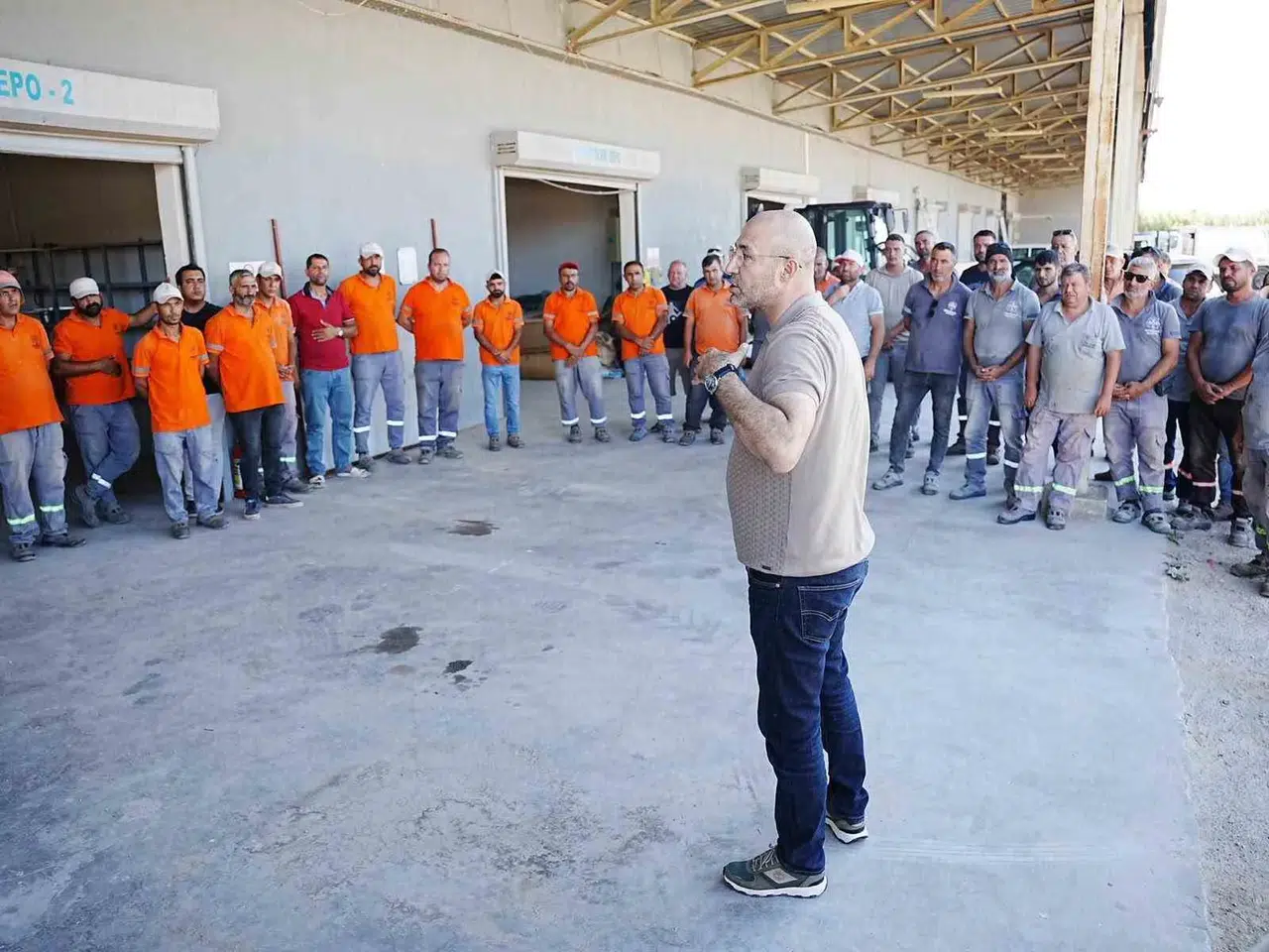 Termometreler 45 dereceyi gösterdi: Germencik'te mesai düzeni değişti