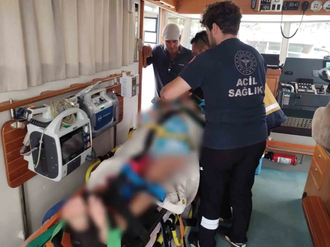 Bodrum açıklarında mavi tur kabusa döndü: Tekne kazasında yaralanan turist hastanelik oldu
