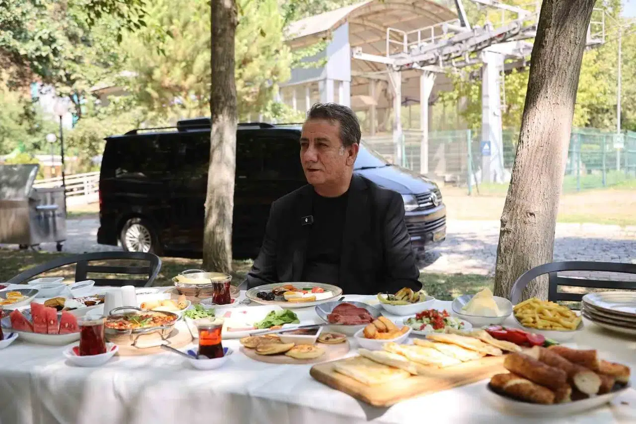 Efeler'de güne keyifli bir başlangıç: Pınarbaşı'nda yeni adres hizmete girdi