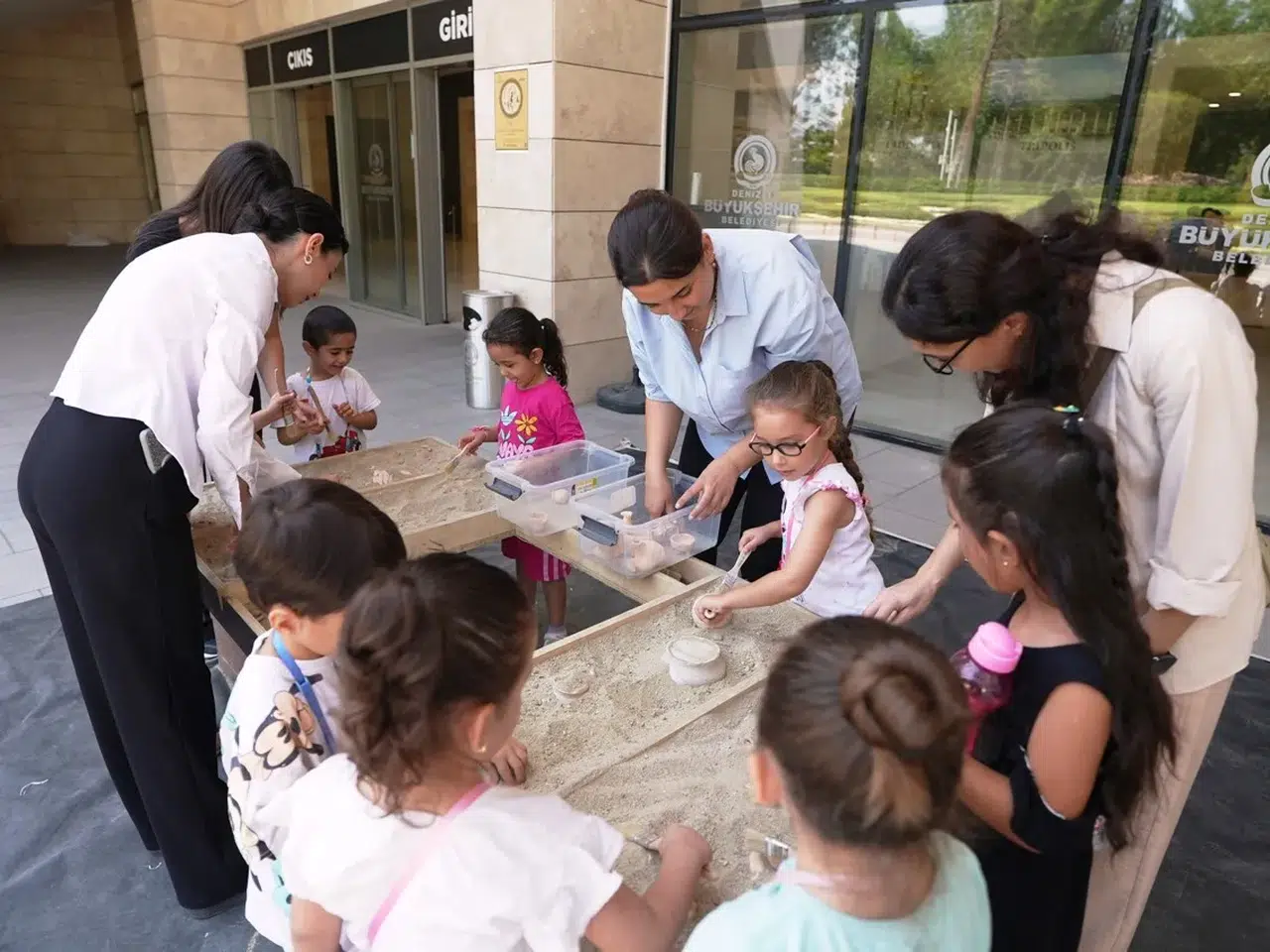 Miniklerin yaz tatili keşiflerle dolu geçti: Hem öğrendiler hem eğlendiler