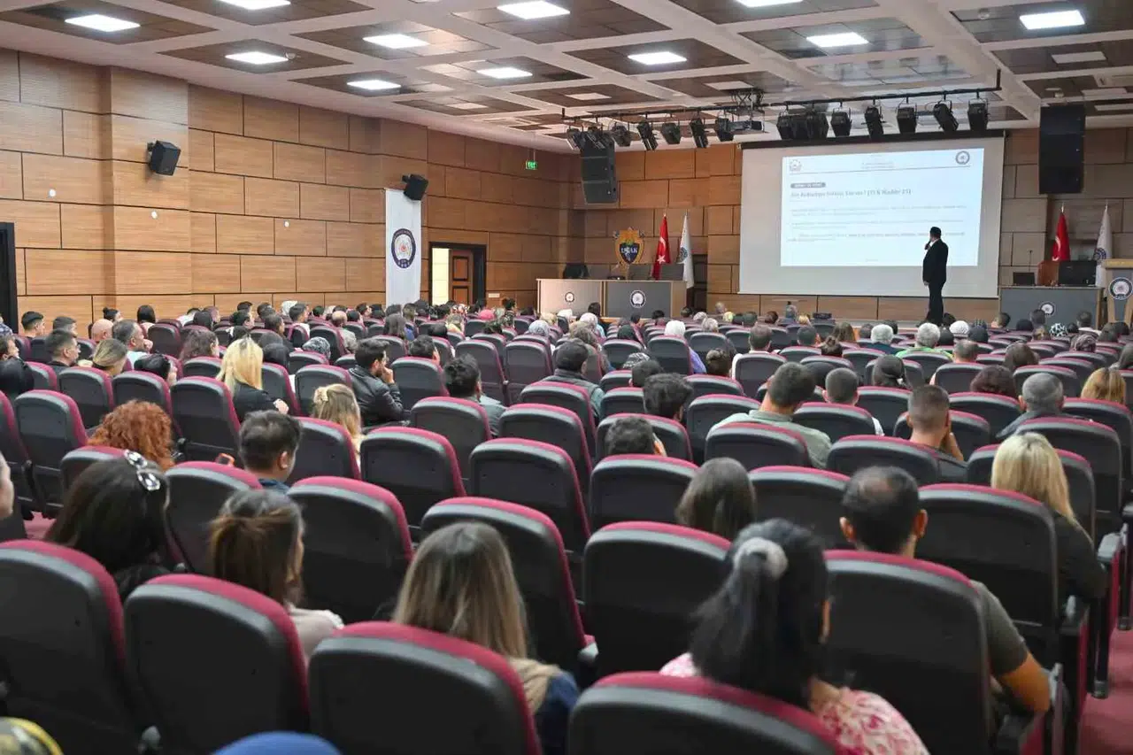 Uşak'ta okulların gizli kahramanları güvenlik için bir araya geldi