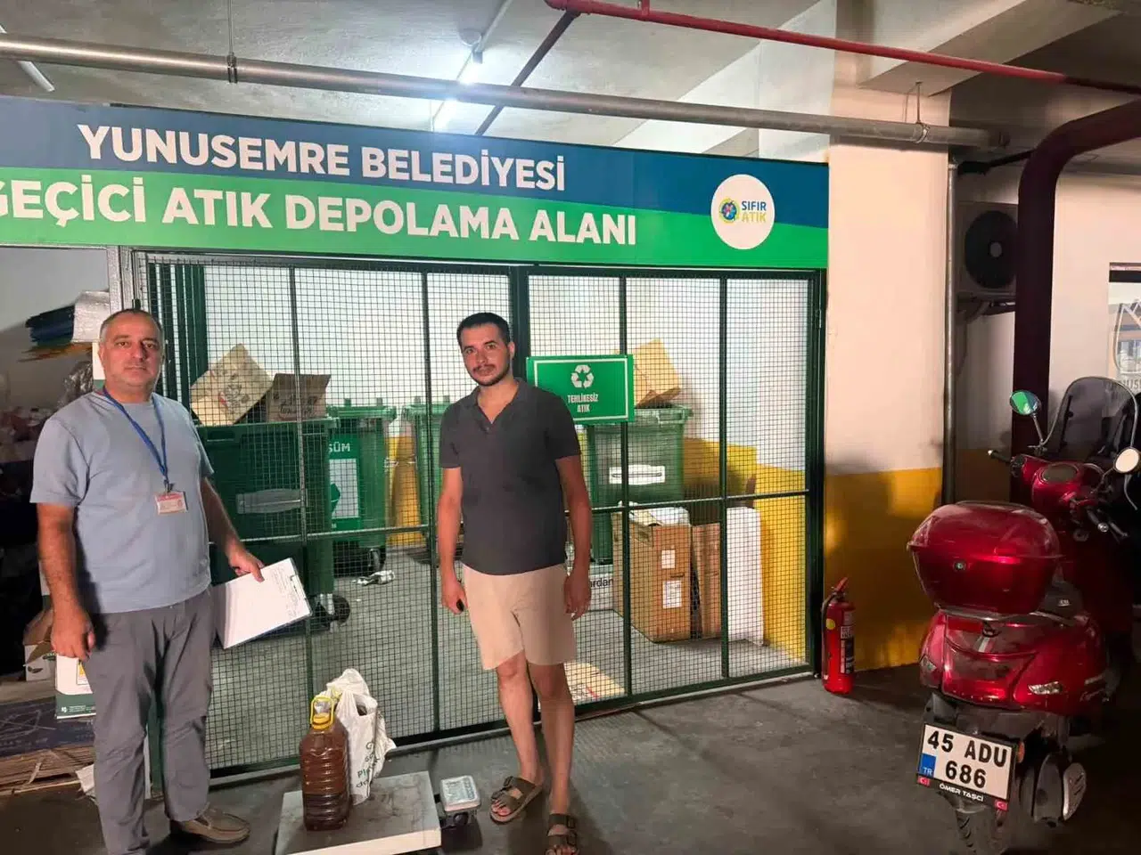 Mutfaktaki atık yağı getirene hediye yağ: Yunusemre’de çevreci dönüşüm