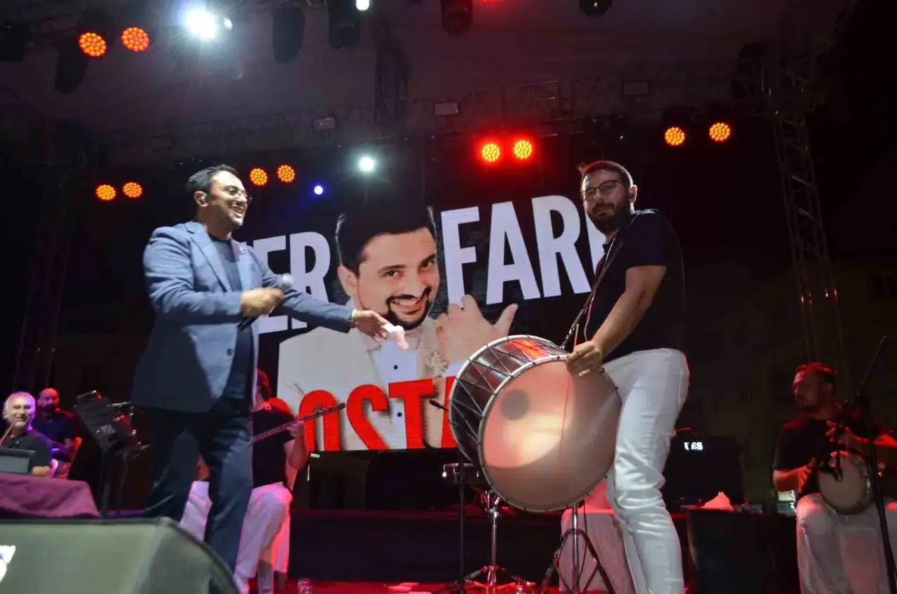 Selendi’de meydanlar sallandı: Ömer Faruk Bostan rüzgarı esti