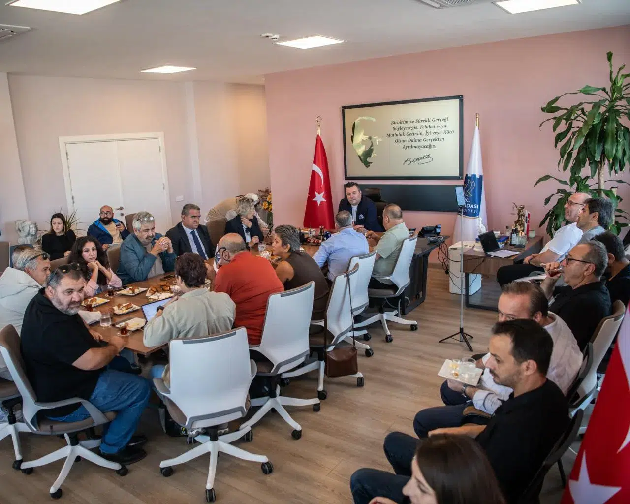 Kuşadası’nda 6 aylık hizmet bilançosu: Demirtaş’tan "kararlılık" vurgusu