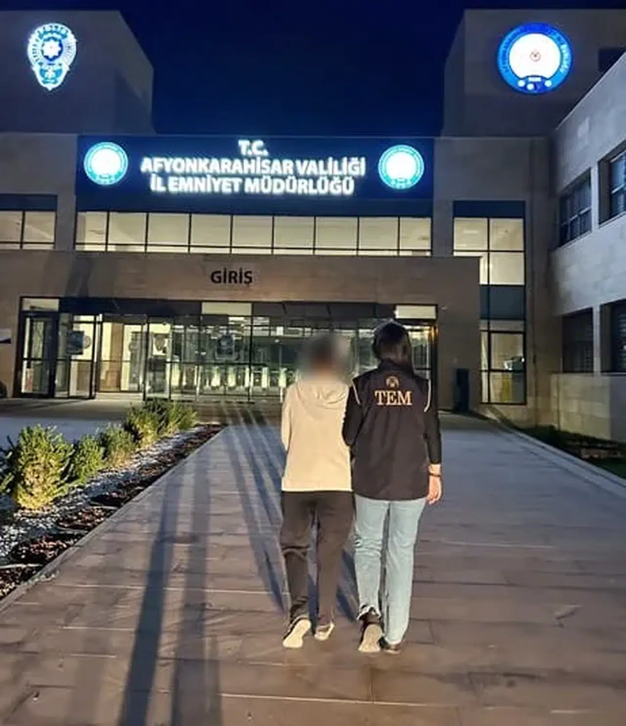Afyonkarahisar'da FETÖ operasyonu: Firari hükümlü kıskıvrak yakalandı
