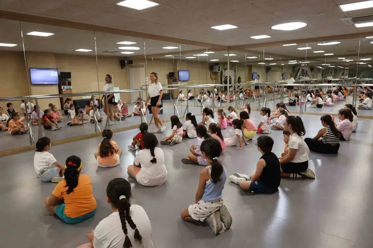 Muğla’da spor tutkusu yazdan kışa taşınıyor: Binlerce çocuğa yeni rota