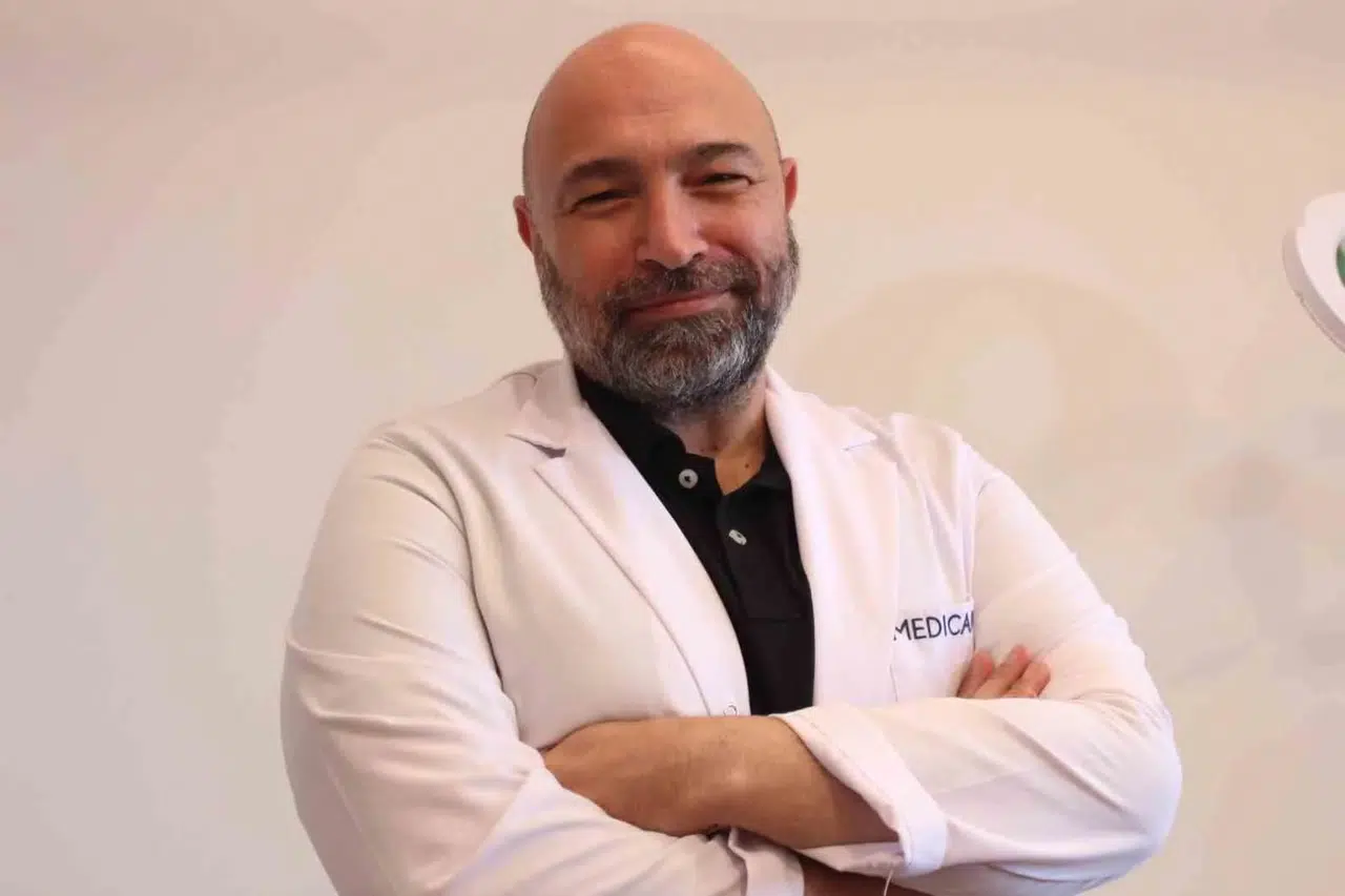 Ciltteki pürüzlü görünümün çaresi bilinçli bakımdan geçiyor