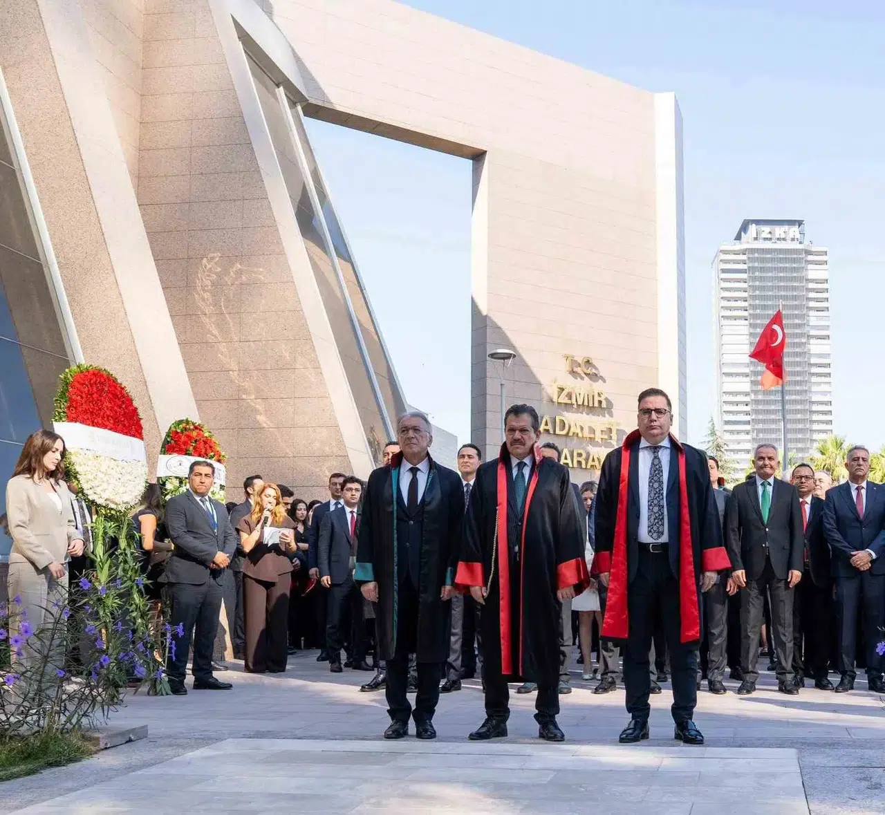 Yeni Adli Yıl İzmir'de Törenle Başladı: Başsavcı Yeldan'dan Hız ve Erişilebilirlik Vurgusu