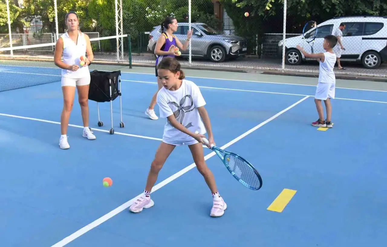 Yunusemre’de spor heyecanı kış döneminde de hız kesmiyor