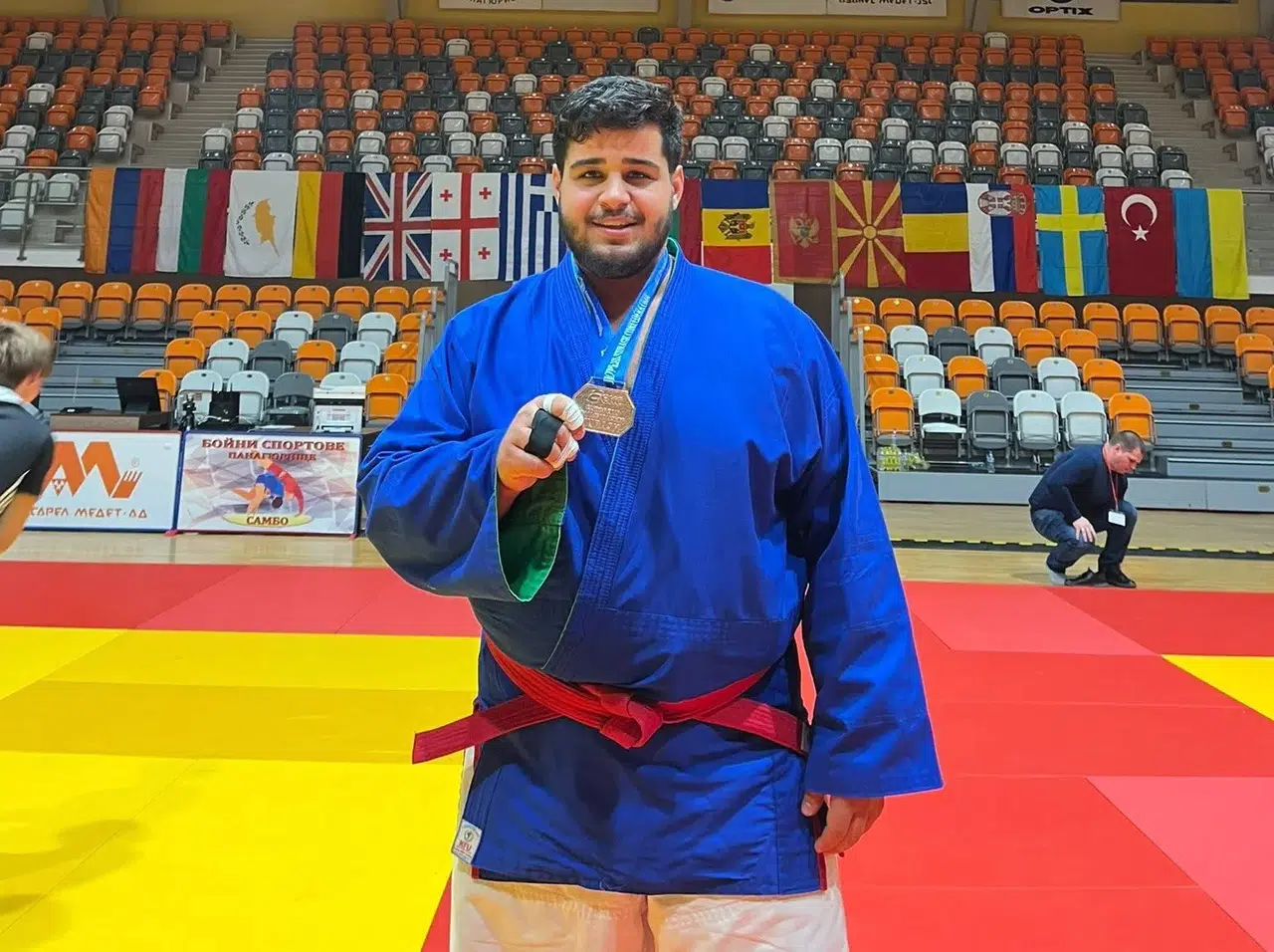 Manisalı sporcular Avrupa’yı salladı: Biri zirveye çıktı, diğeri gümüşü kaptı