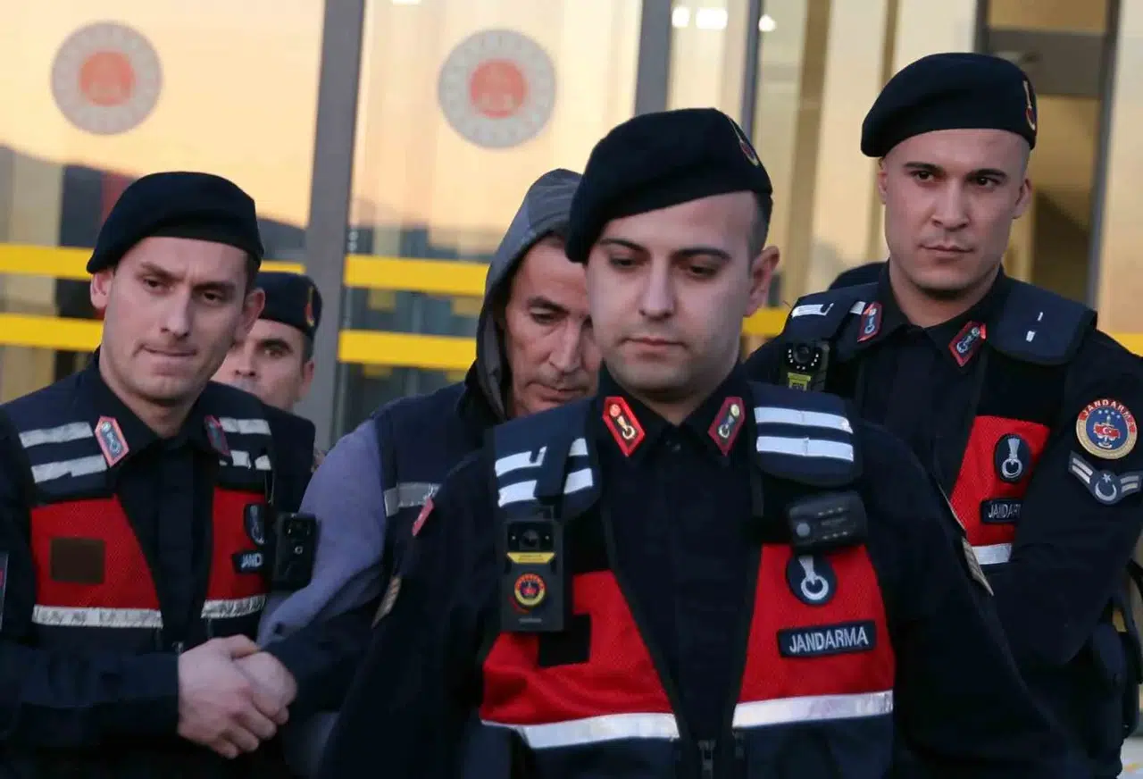 Muğla'daki kadın cinayeti davasında şok iddialar: "Eşimi ben öldürmedim" dedi, oğlu gerçekleri anlattı