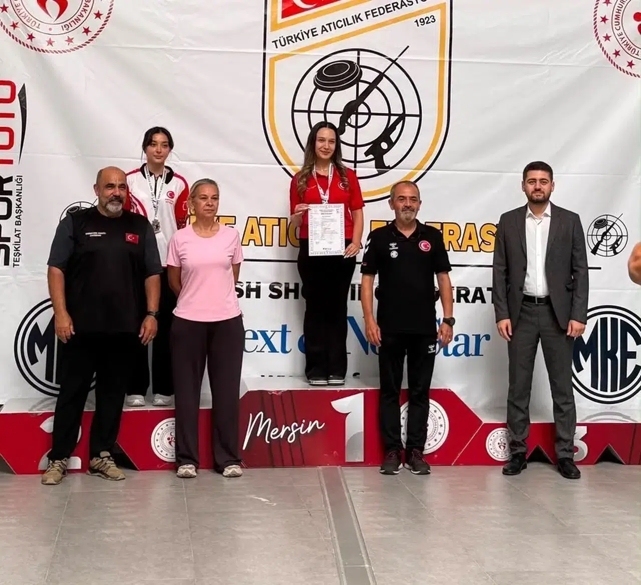 Manisalı atıcıdan dev adım: Milli sporcu rekoru tarihe gömdü