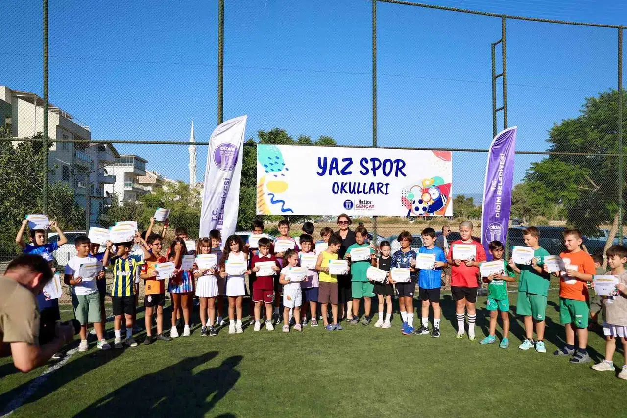 Didim’de spor dolu yazın finali: Genç yetenekler sertifikalarıyla gururlandı
