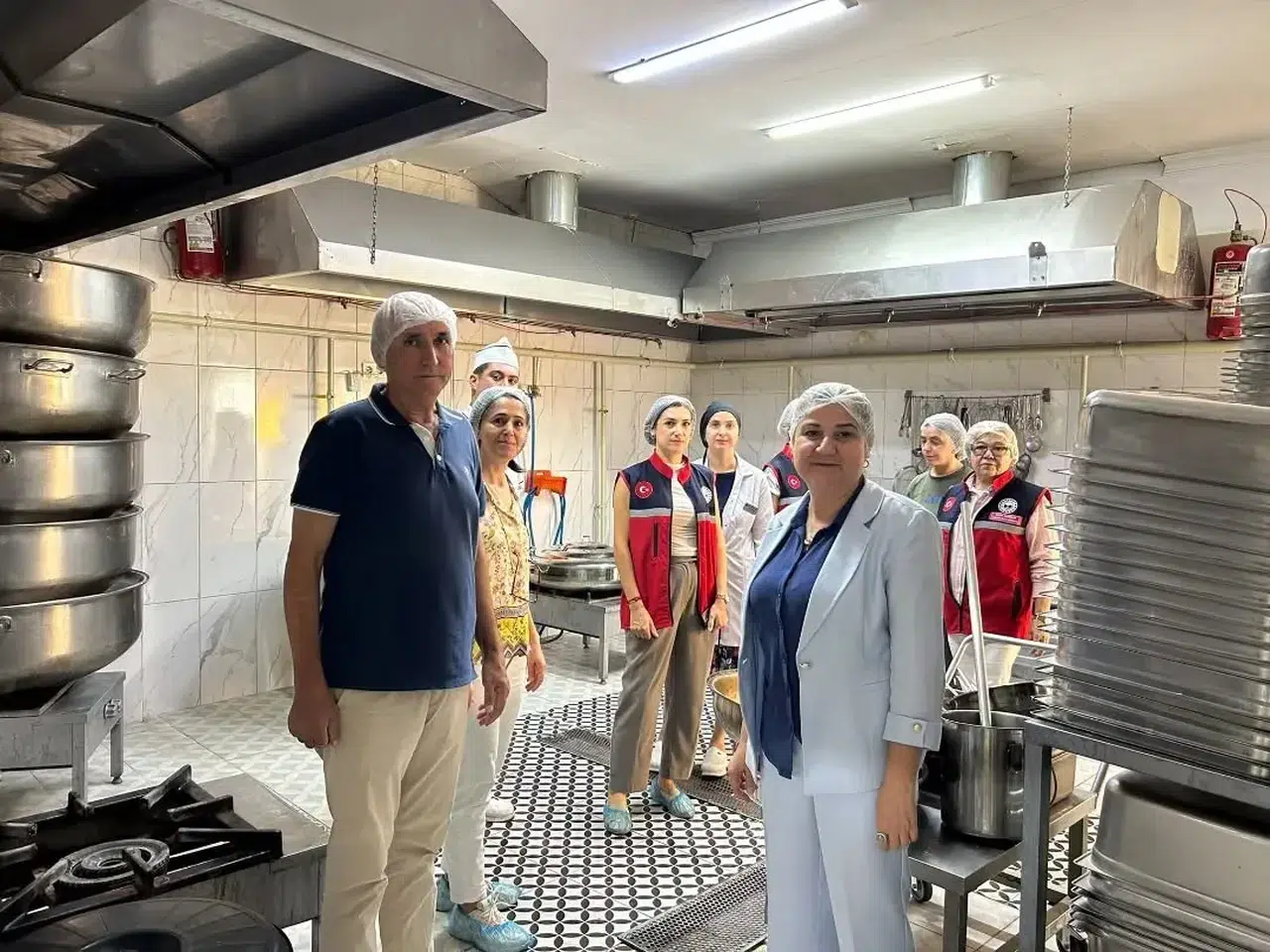 Nazilli’de sofralara sıkı koruma: Kurum mutfaklarında hijyen mesaisi