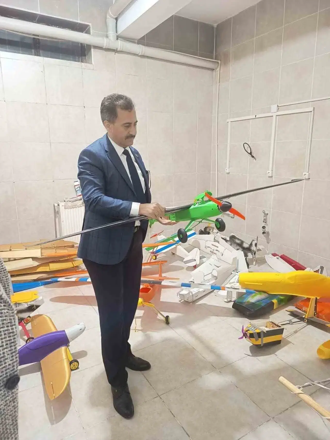 Geleceğin mühendisleri Bolvadin'de yetişiyor: Yerli İHA ve SİHA'lar görücüye çıktı