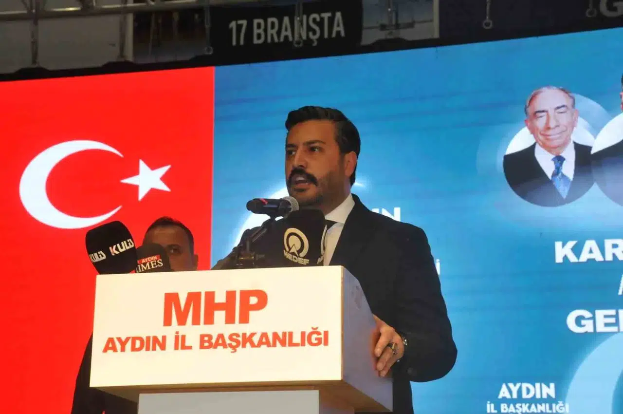 MHP Aydın’da Cihangiroğlu ile yeni dönem: Hedef zirveye yürüyüş