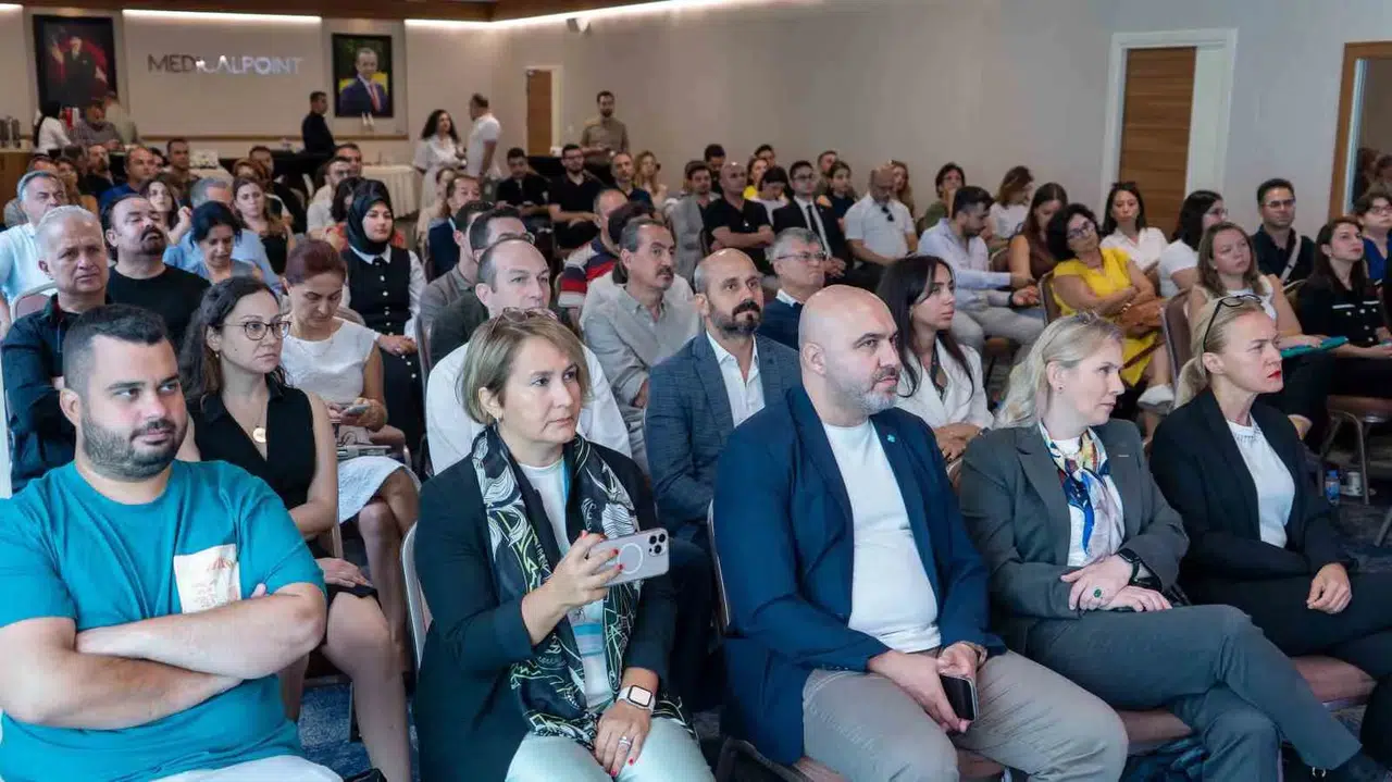 İzmir sağlık teknolojilerinde devrim yapmaya hazırlanıyor: Süper bilgisayar dönemi başlıyor