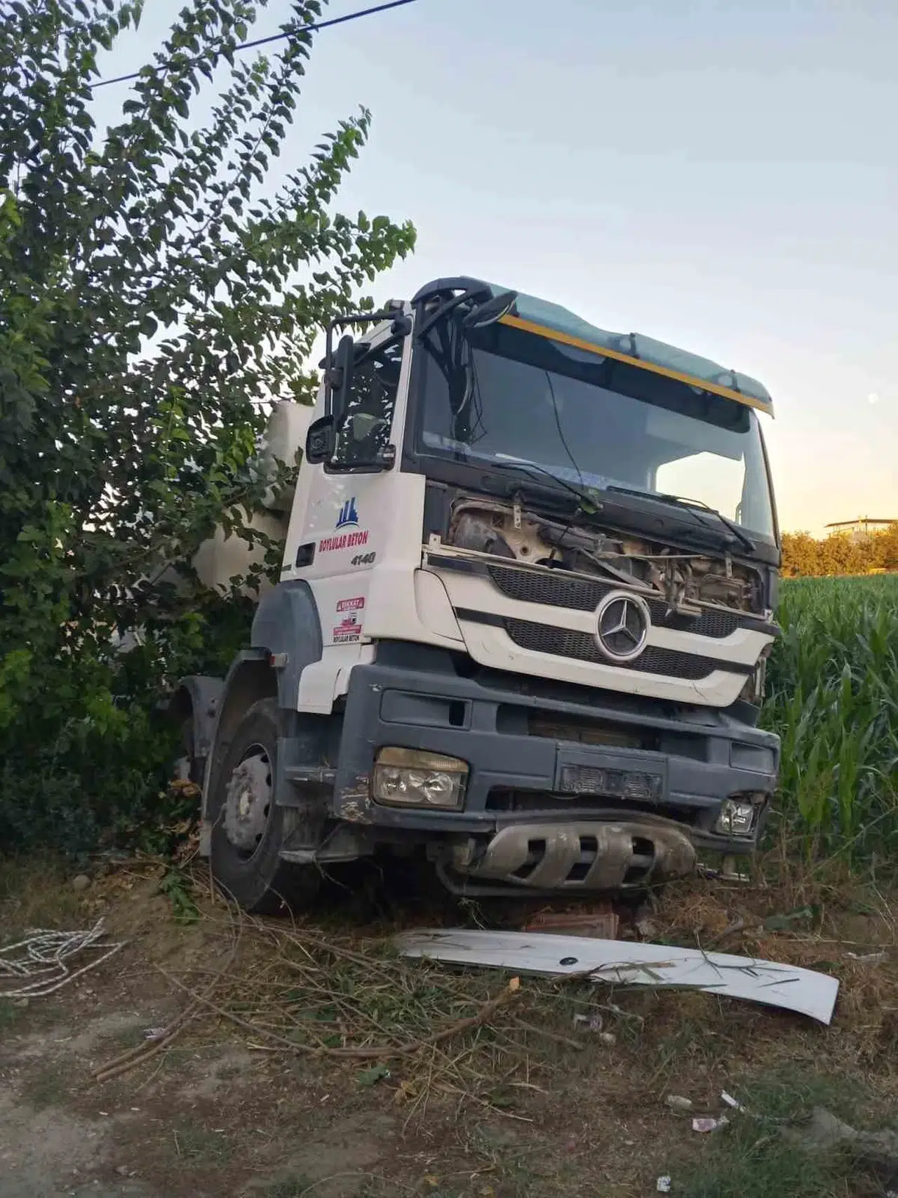 Direksiyon başında gelen acı son: Beton mikseri sürücüsü hayatını kaybetti
