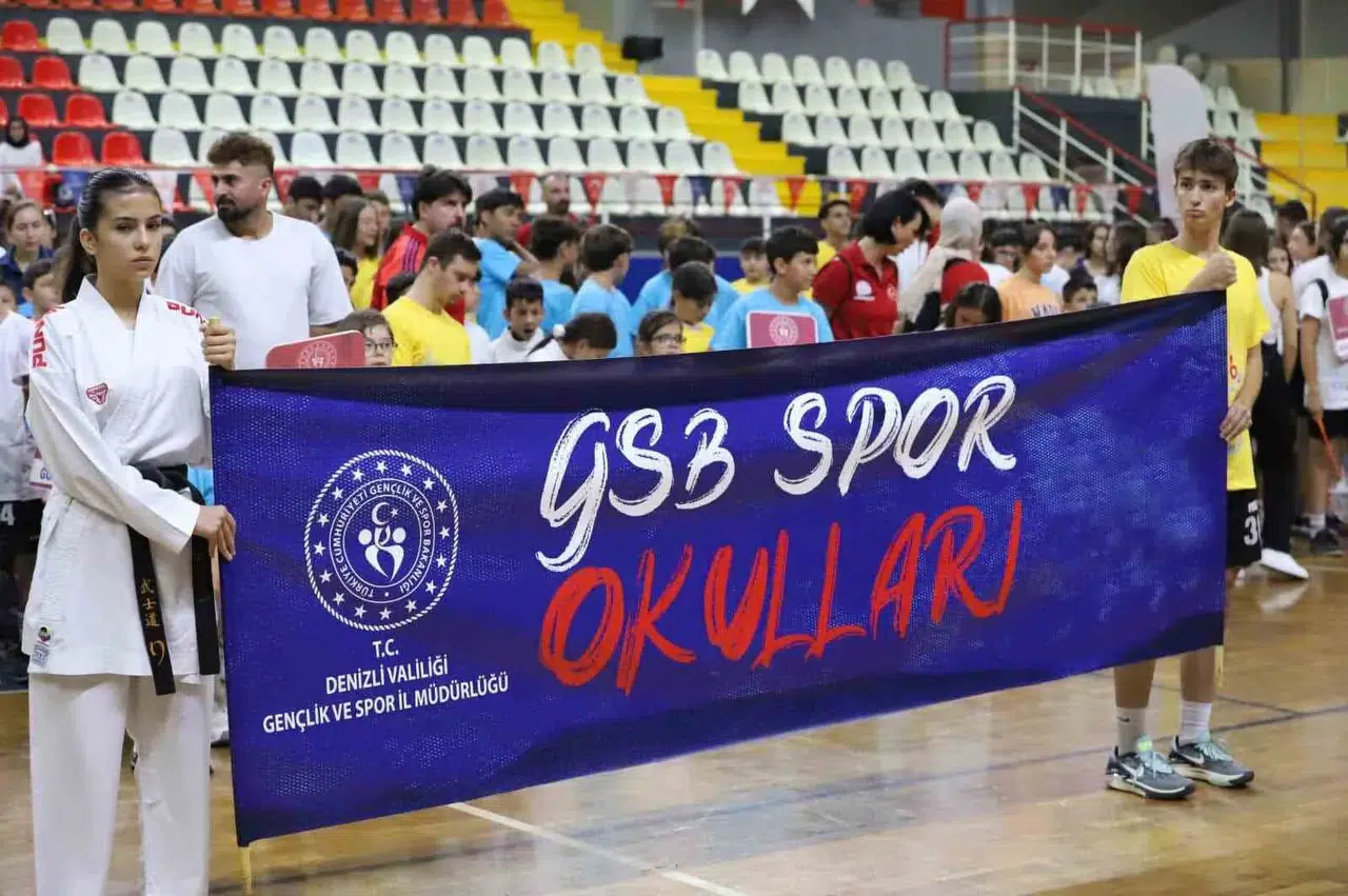 Merkezefendi’de spor zamanı: Genç yetenekler için ücretsiz kapılar açıldı