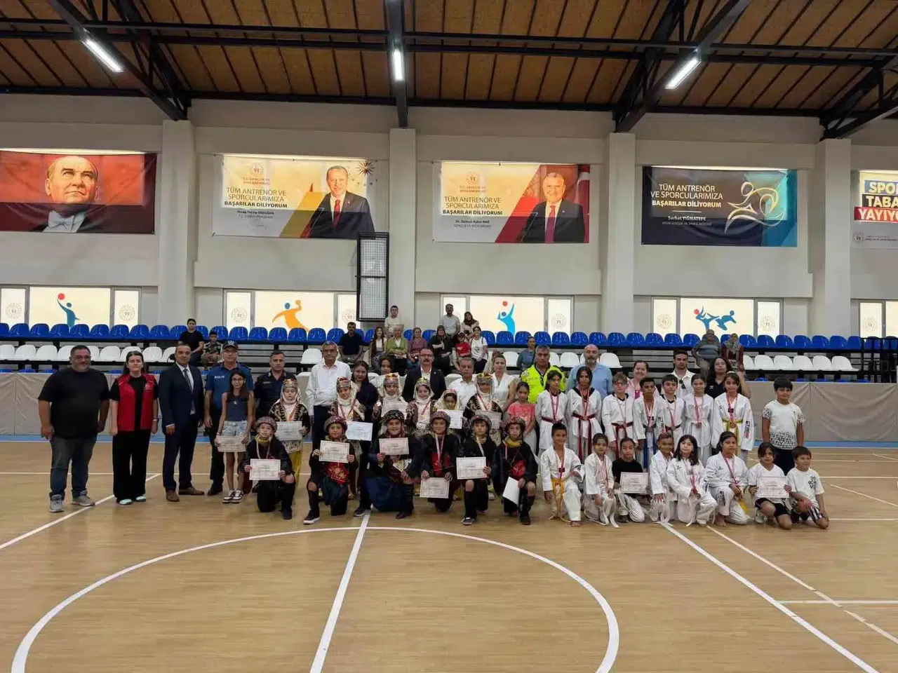 Sultanhisar’da spor şöleni: Gençler yazı hareketle uğurladı