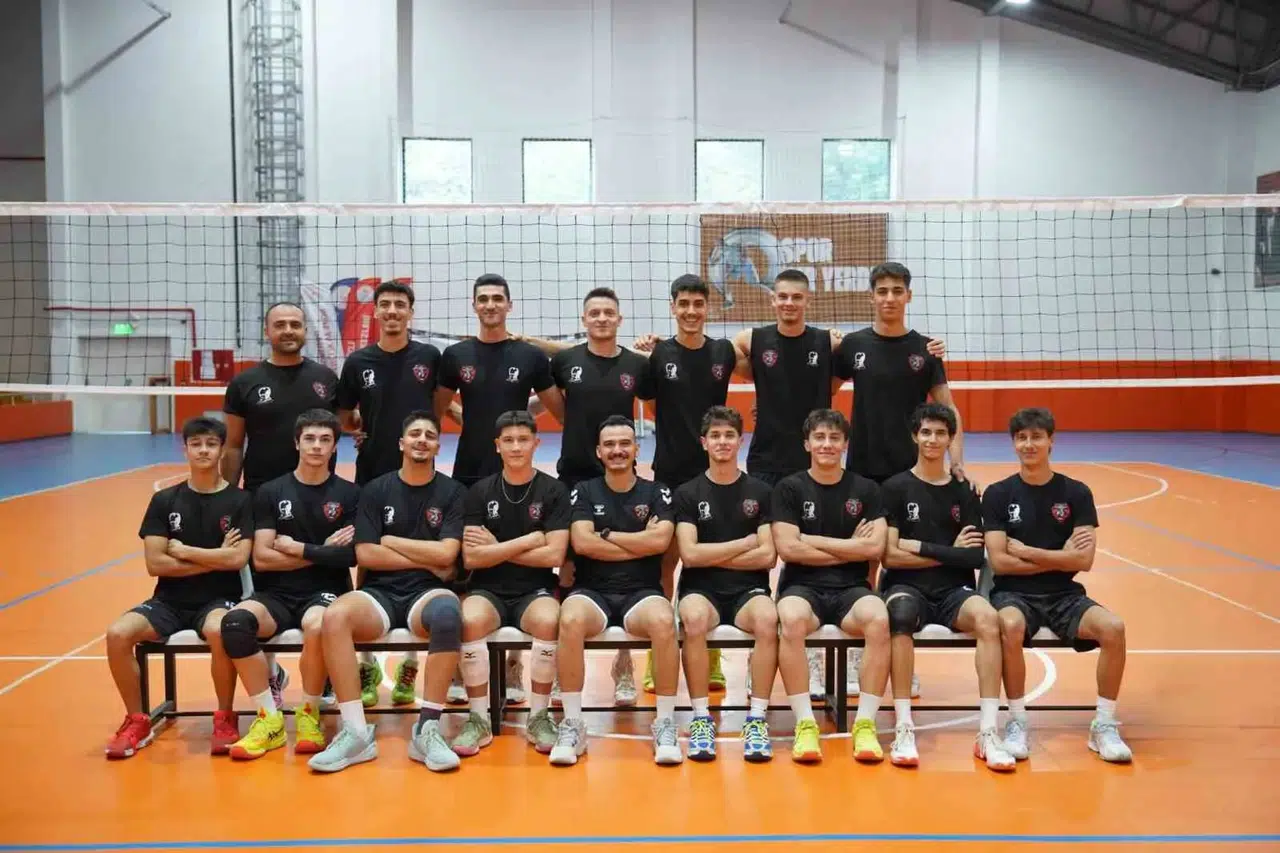Acıpayam’da voleybol heyecanı: Genç yeteneklerle 2. Lig’e iddialı giriş