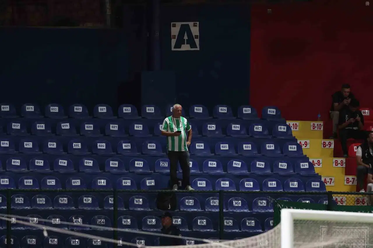 3 bin kilometrelik sadakat: Bodrum FK'dan tek kişilik orduya ömür boyu hediye