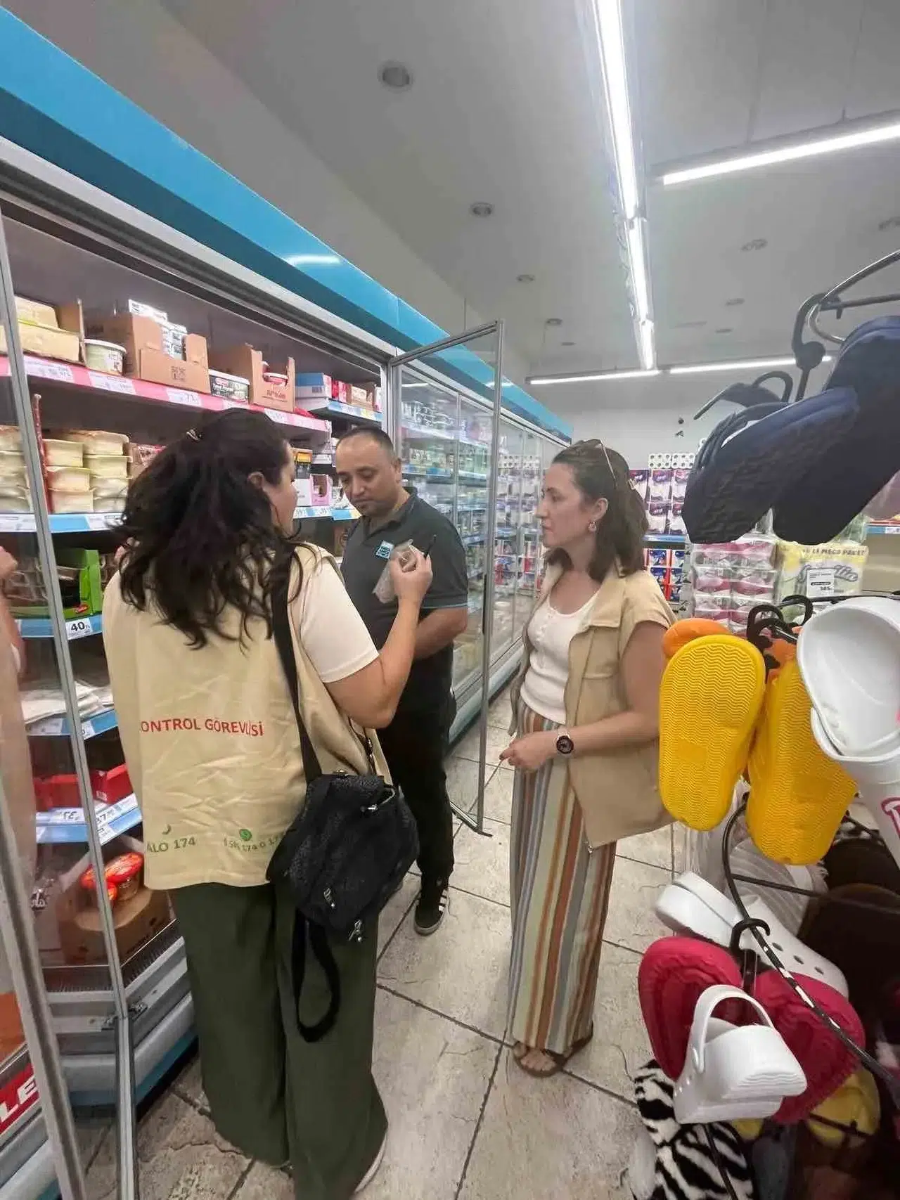 Söke'de okul zili çalmadan gıda denetimi alarmı verildi