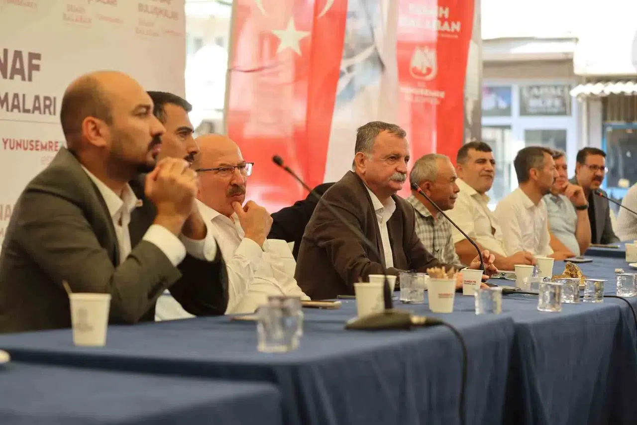 Yunusemre'de Ahilik buluşması: Başkan Balaban esnafın sesine kulak verdi