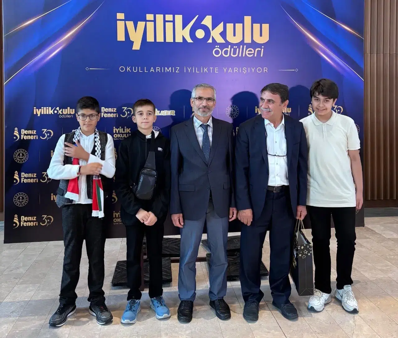 Denizli’den örnek davranış: İyilikte zirveye yerleştiler