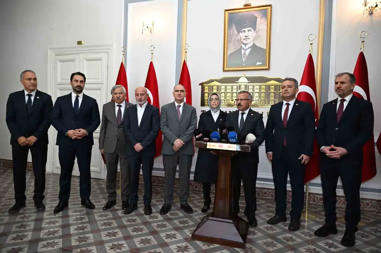 TBMM’den Manisa çıkarması: Okul önündeki saldırı mercek altına alındı