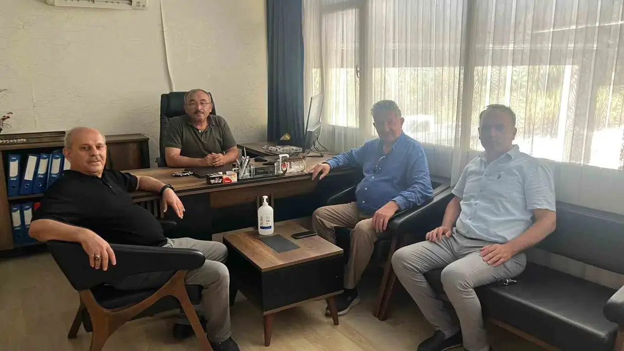 Nazilli'nin incir mesaisi: Başkan Arslan sahaya indi, üreticinin yol haritasını çizdi