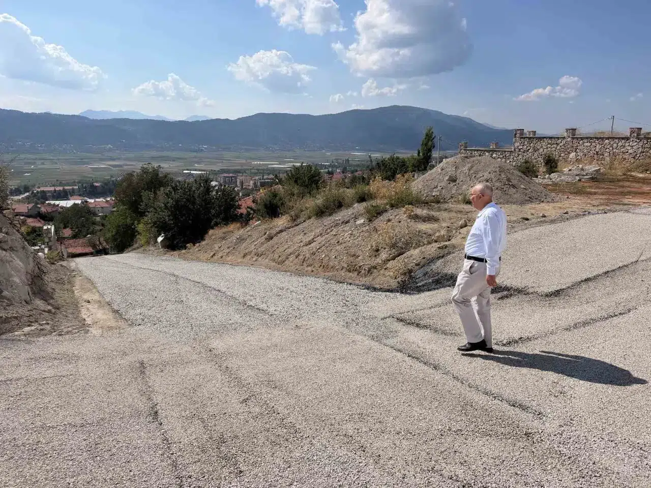 Çameli’de ulaşım seferberliği: Yeni Mahalle modern yollara kavuşuyor