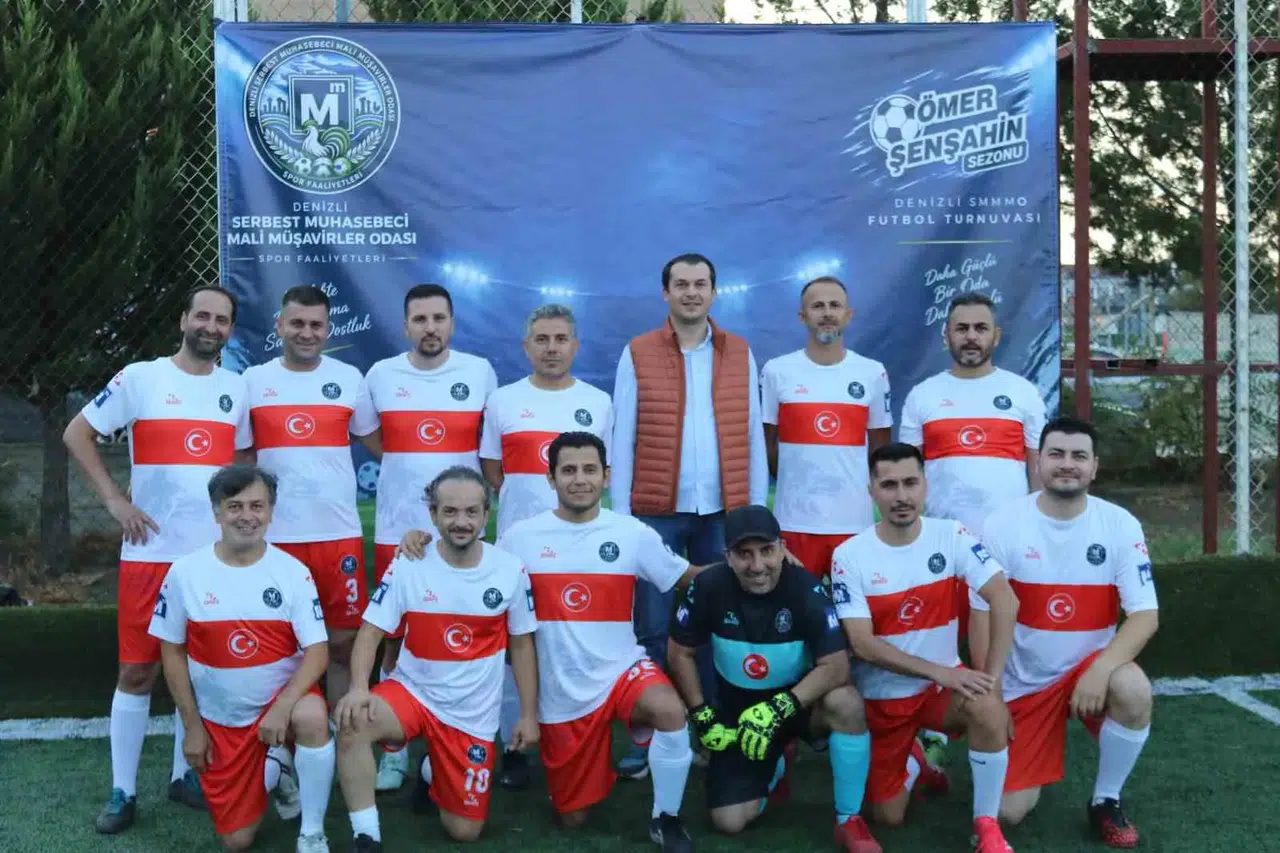 Denizli'de yeşil sahalarda vefalı buluşma: Ömer Şenşahin unutulmadı