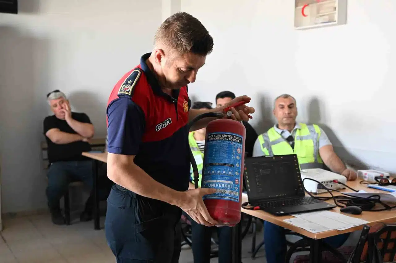 Manisa Büyükşehir’de acil durum alarmı: Personel sahada ter döktü